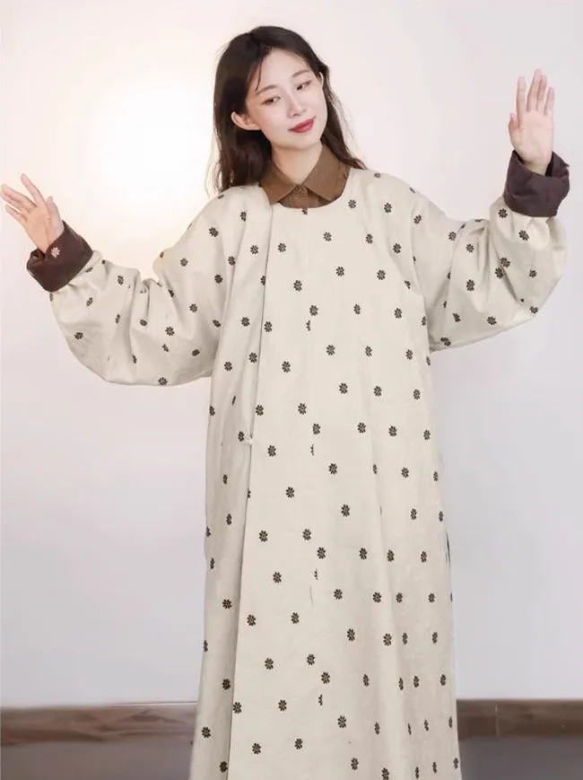 Chuju 雏菊 Daisy Reversible Cotton Tang Yuanlingpao Robe Jacket