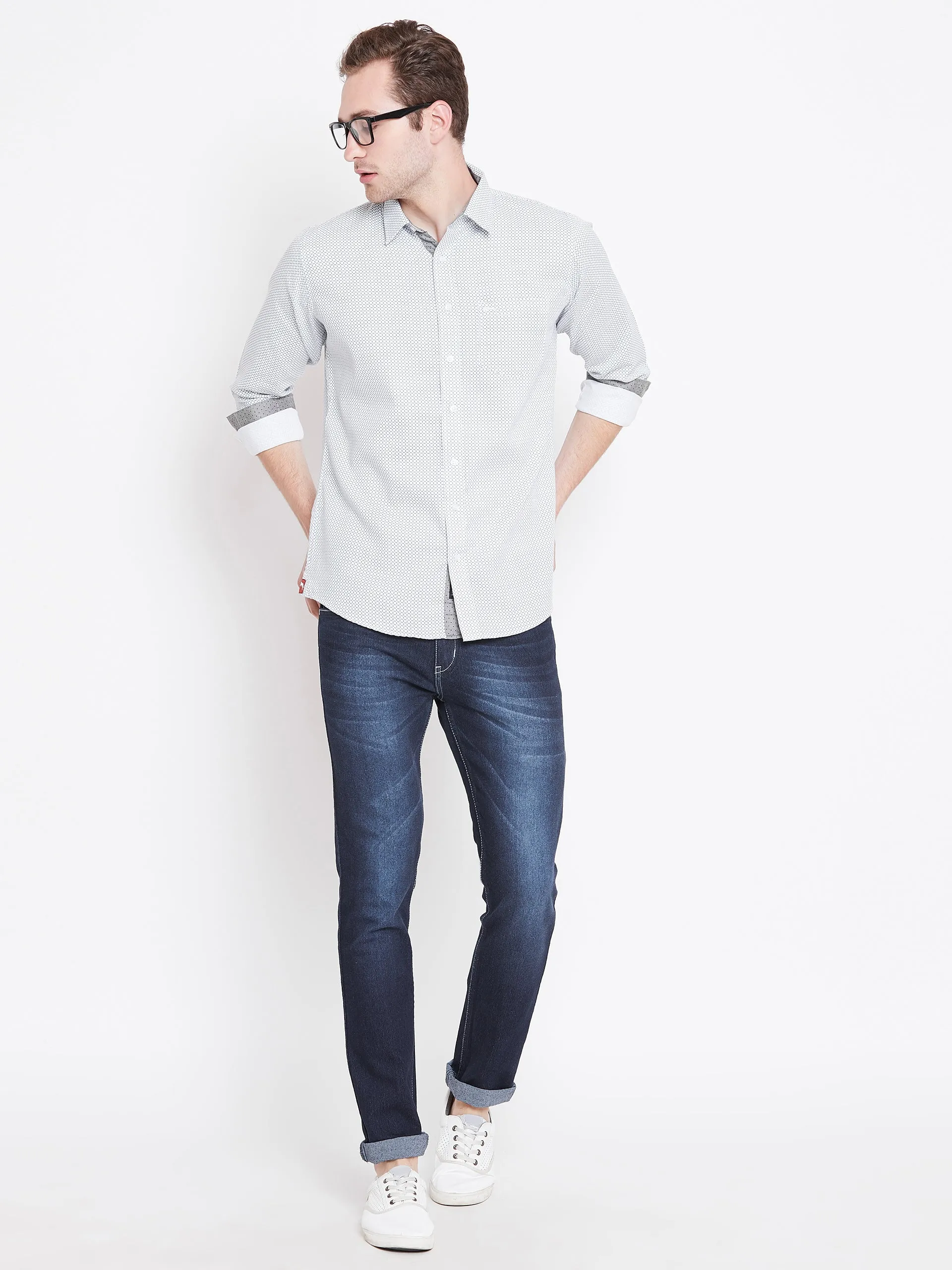 Men White Printed Casual Relaxed Fit Shirts
