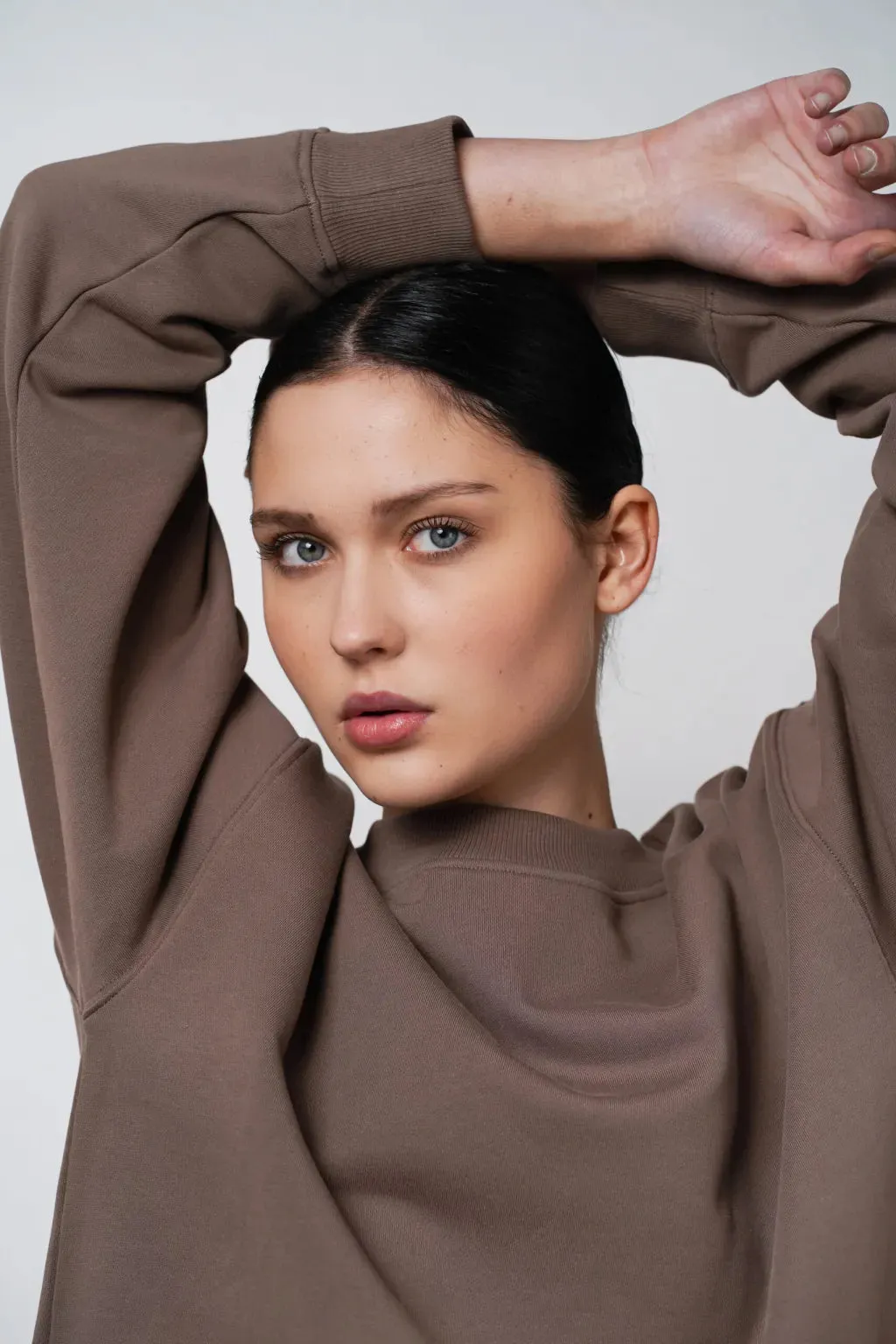 Ruth Sweatshirt Deep Taupe