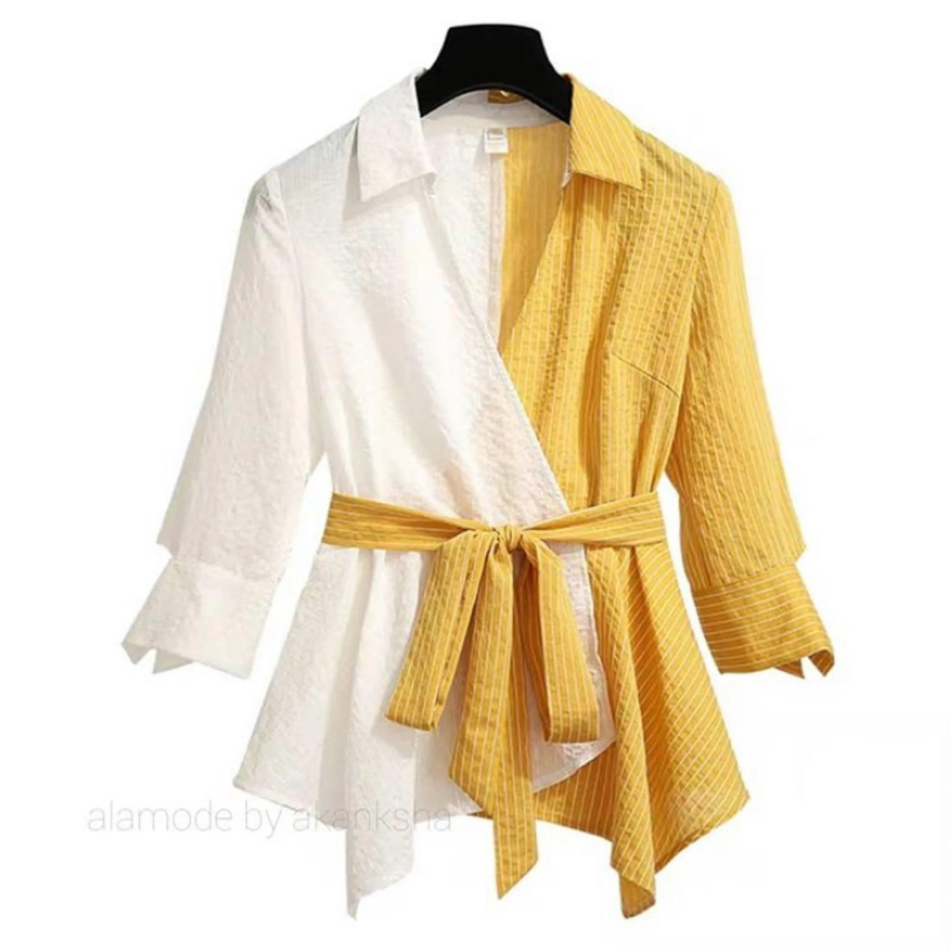 Statement Knotty Tieup Top